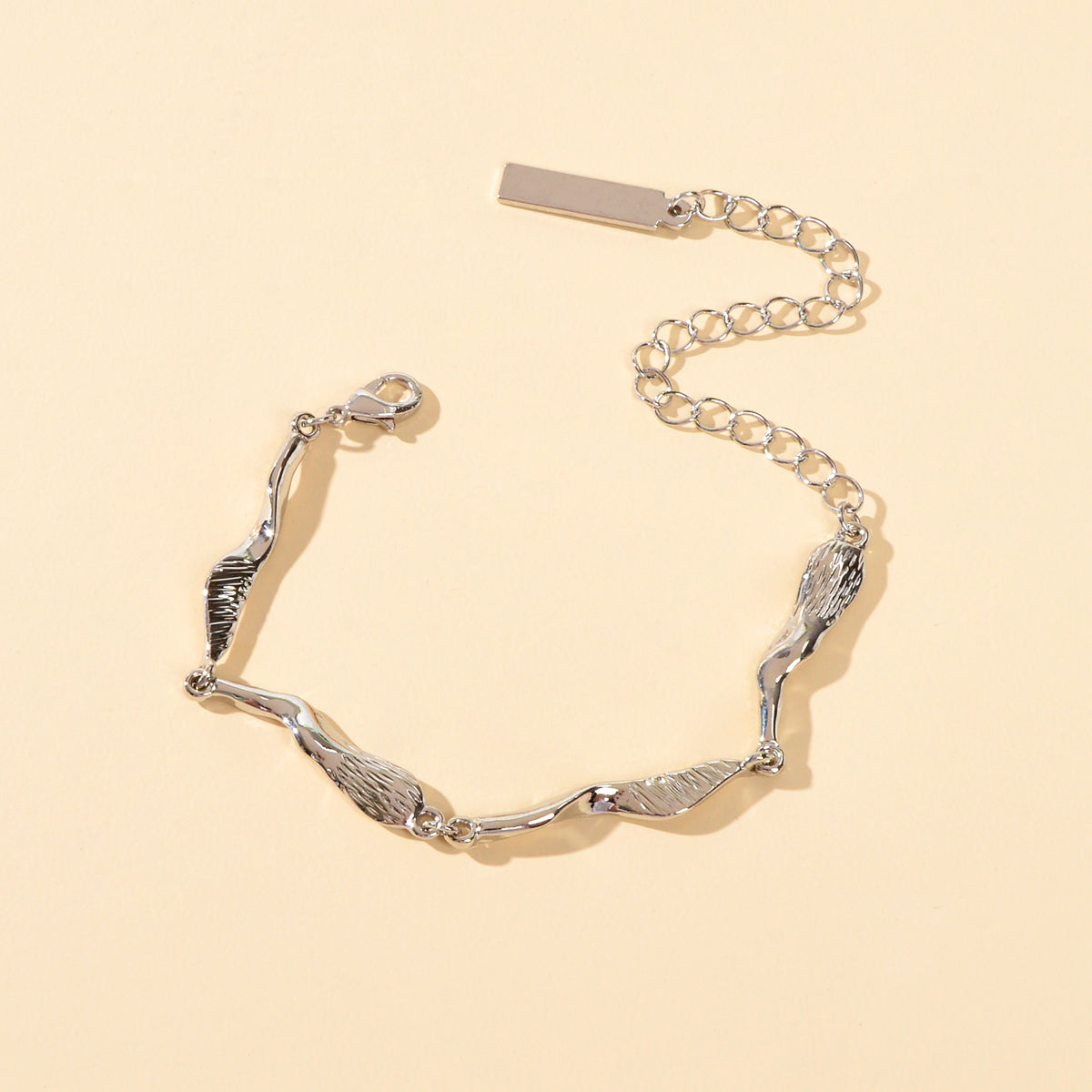 Designer Stylish Women Accessory Silver Metal Irregular Geometric Chain Bracelet-0