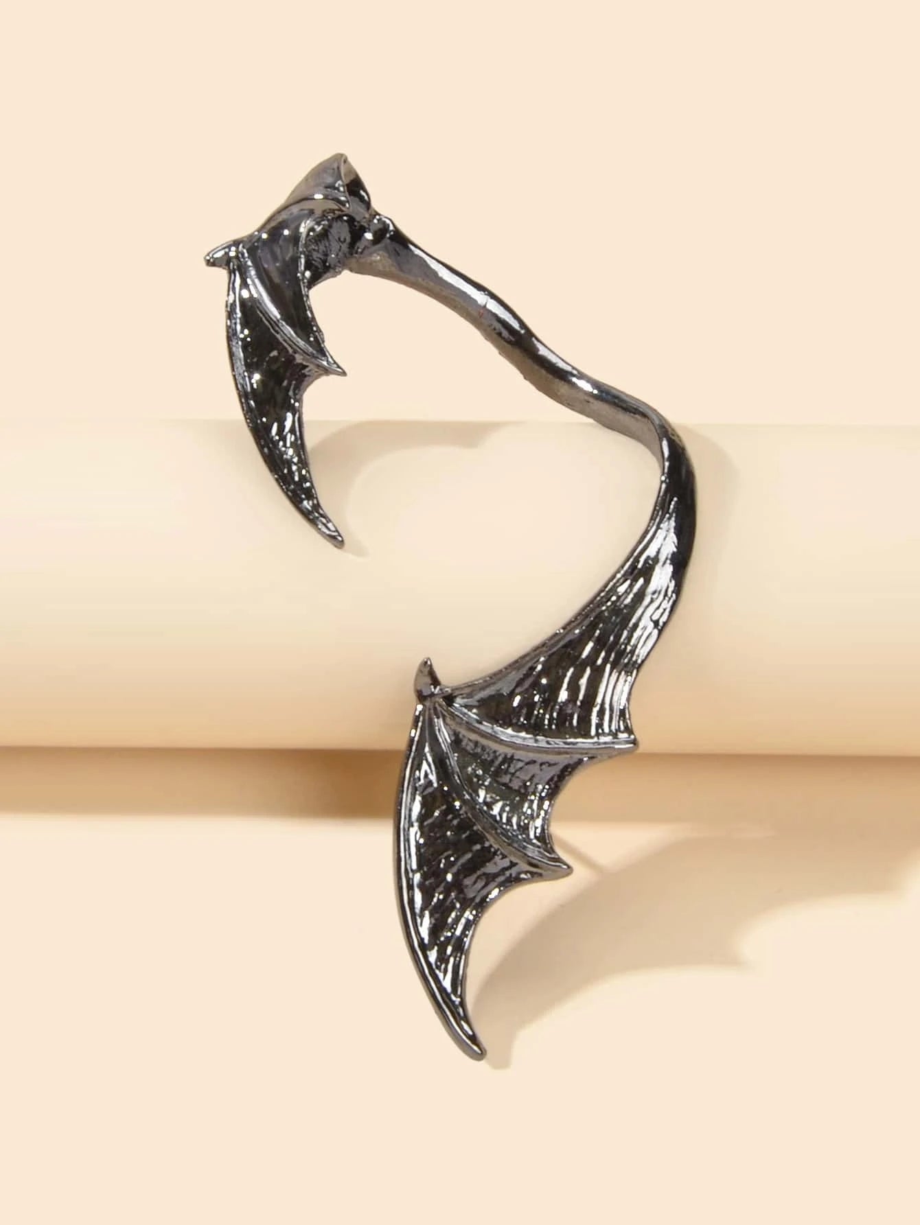 1pc Punk Gothic Vampire Bat Wing Ear Cuff Halloween Cosplay No Piercing Ear Clip-0