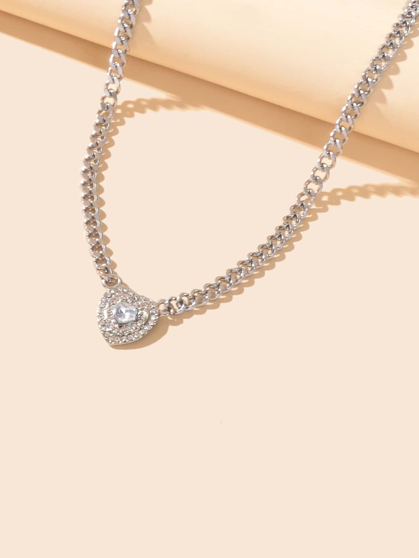 Stunning Silver Heart Pendant Necklace Elegant Jewellery Piece Girls Party Gift-2