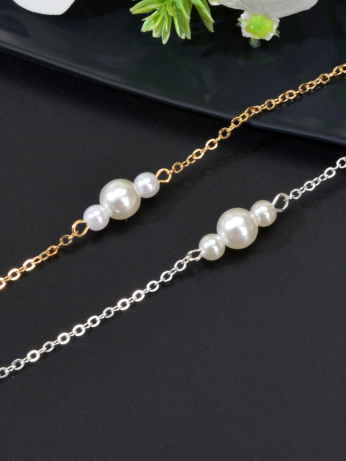 Pearl Adorned Minimalist Chain Bracelet - Elegant Simplicity for Every Occasion-3