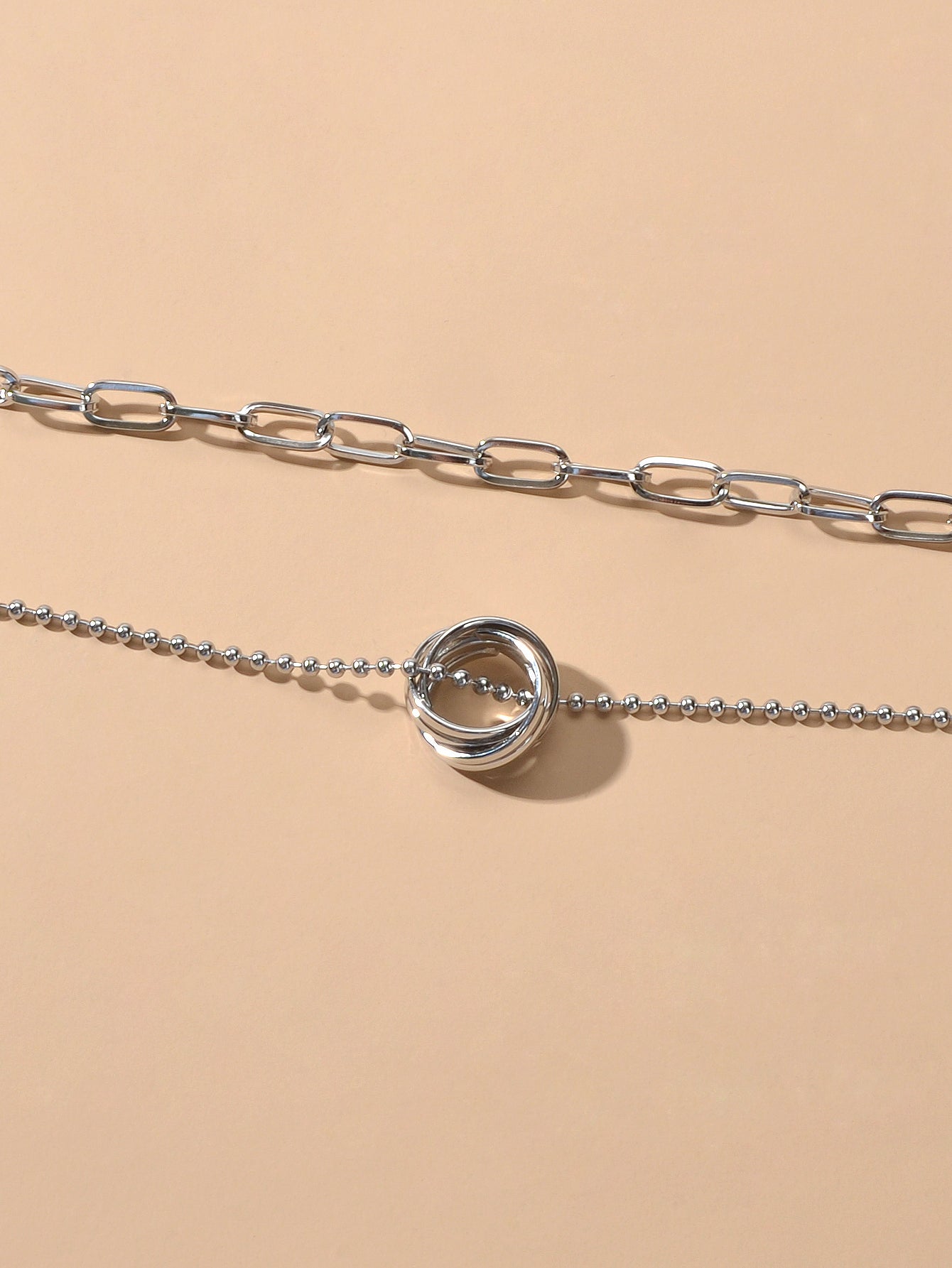 Double layer Silver Chain Circle Pendant Necklace Designer Jewellery Accessories-3