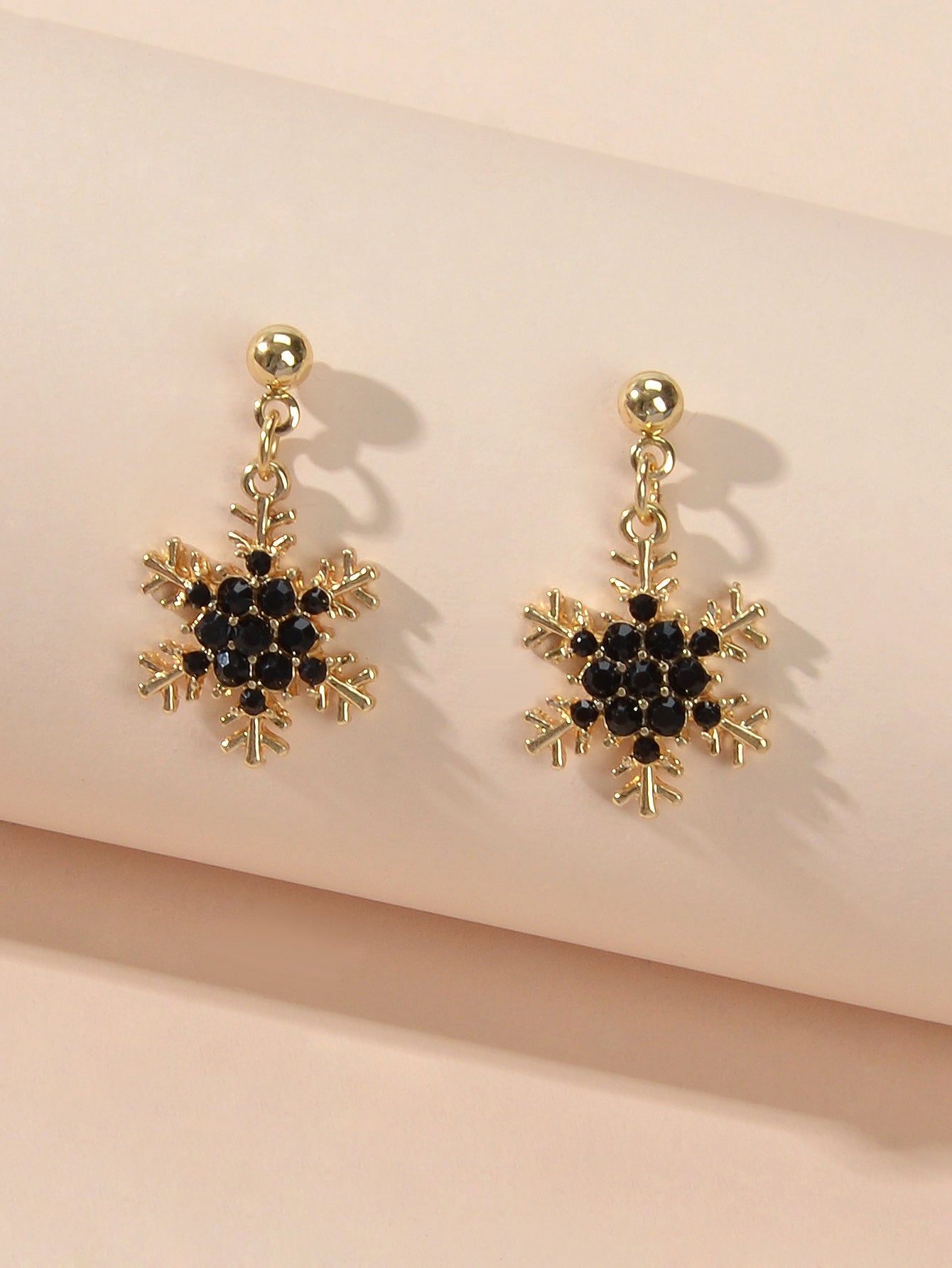 Dainty Gifts for Women Red Black Rhinestone Gold Snowflake Dangle Party Earrings-4