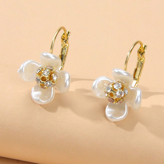 Delicate Jewelry Rhinestone White Resin Flower Hoop Bridal Party Dangle Earrings-0