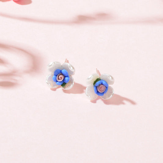 Sweet Elegant White Blue Resin Petal Hypoallergenic Chic Flower Stud Earrings-0