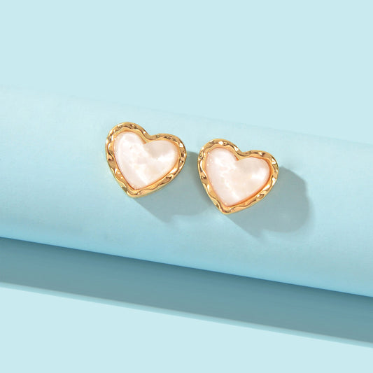 Exquisite Lightweight White Black Resin Heart Stud Earrings Valentine Jewellery-0