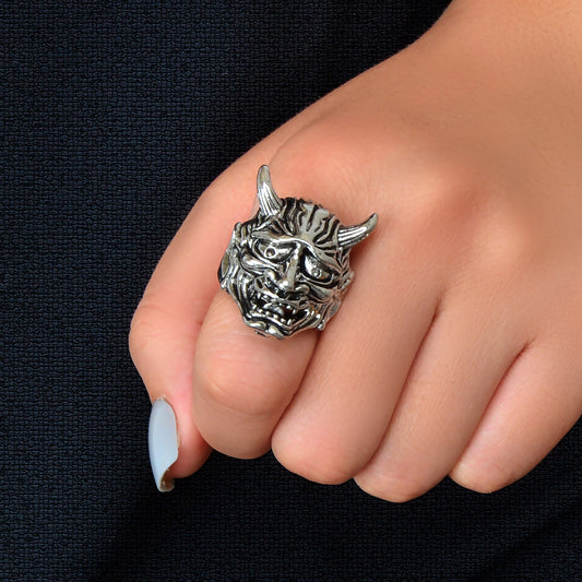 Steampunk Hip Hop Style Antique Silver Exaggerated Monster Head Horn Finger Ring-0