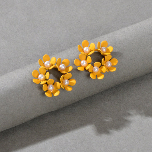 Delicate Pearl Decoration Yellow Flower Stud Hypoallergenic Small Women Earrings-0