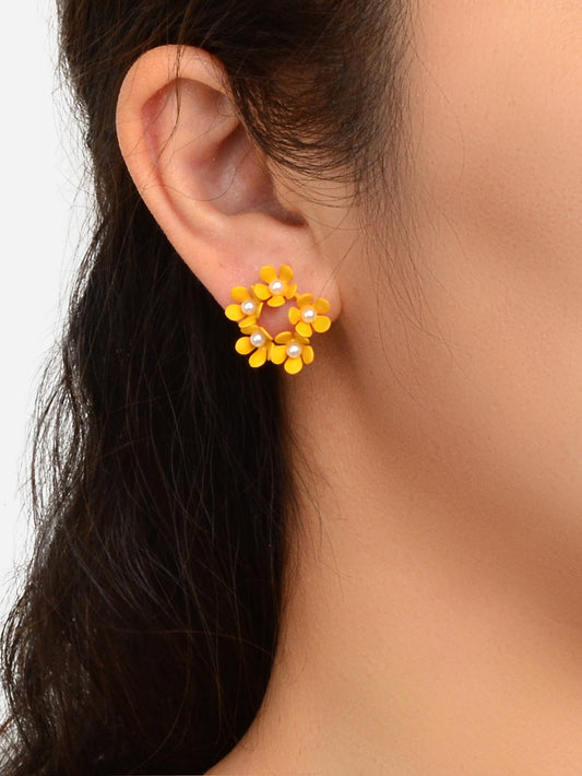 Delicate Pearl Decoration Yellow Flower Stud Hypoallergenic Small Women Earrings-1