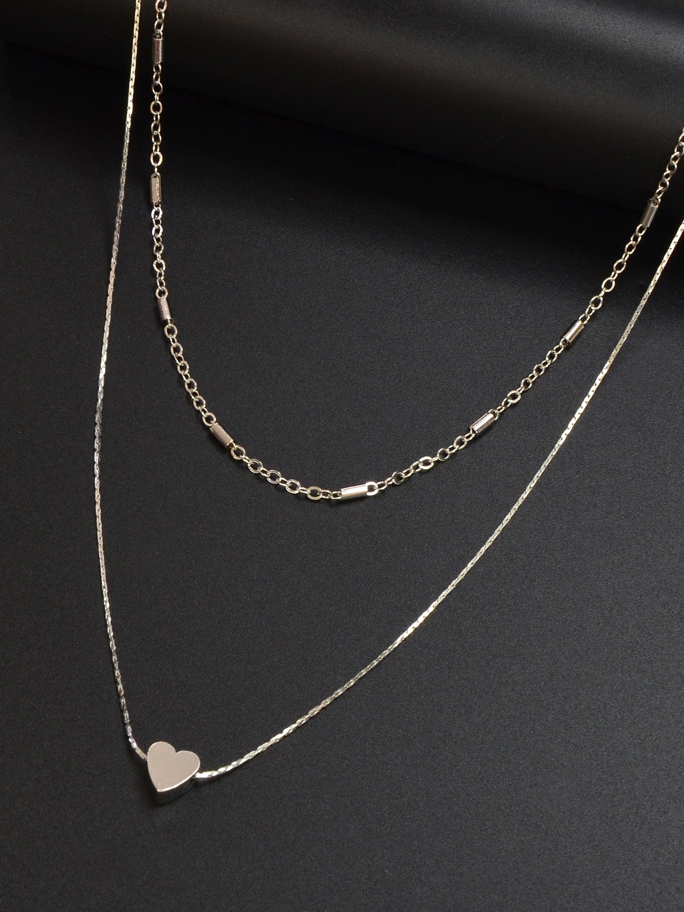 Minimalist Chic Double layer Silver Chain Heart Pendant Clavicle Party Necklace-2