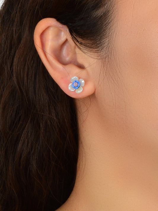 Sweet Elegant White Blue Resin Petal Hypoallergenic Chic Flower Stud Earrings-1