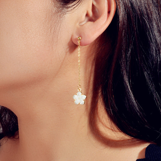 Charming White Black Enamel Long Chain Flower Pendant Dangle Pierced Earrings-1