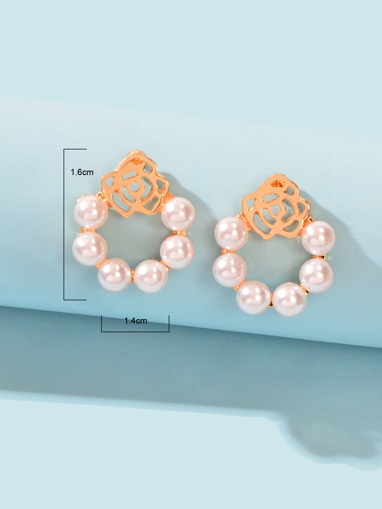 Perfect Wedding and Engagement Jewellery Exquisite Gold Rose Pearl Stud Earrings-2