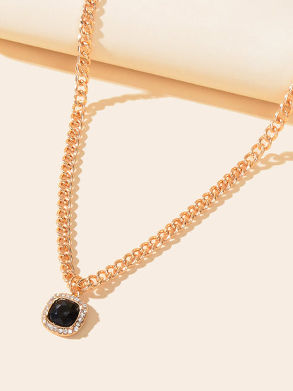 Exquisite Gold Chain Rhinestone Decor Black Square Pendant Women Dinner Necklace-2