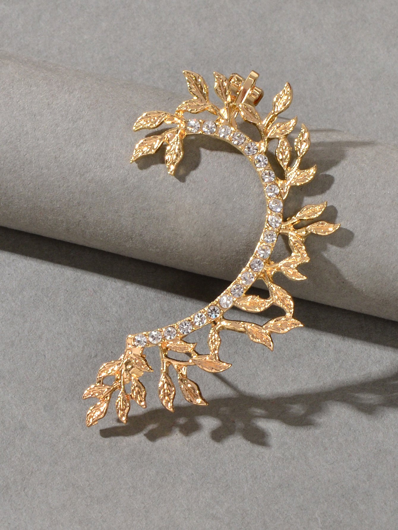 1 pc Rhinestone Decor Leaf Design Wrap Around Clip Earrings Cartilage Ear Cuff-2
