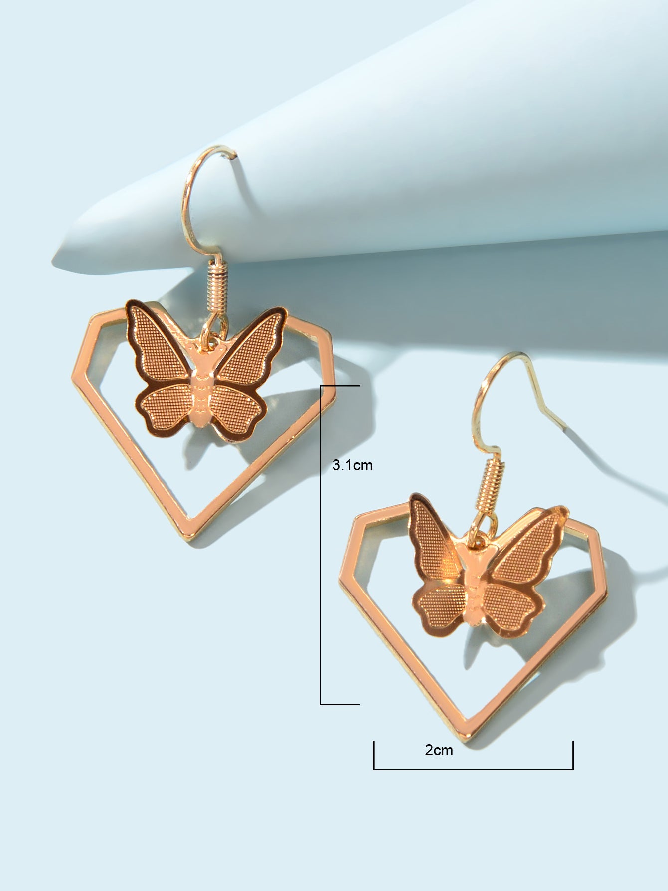Delicate Female Jewelry Gold Heart Stereoscopic Butterfly Charm Dangle Earrings-2