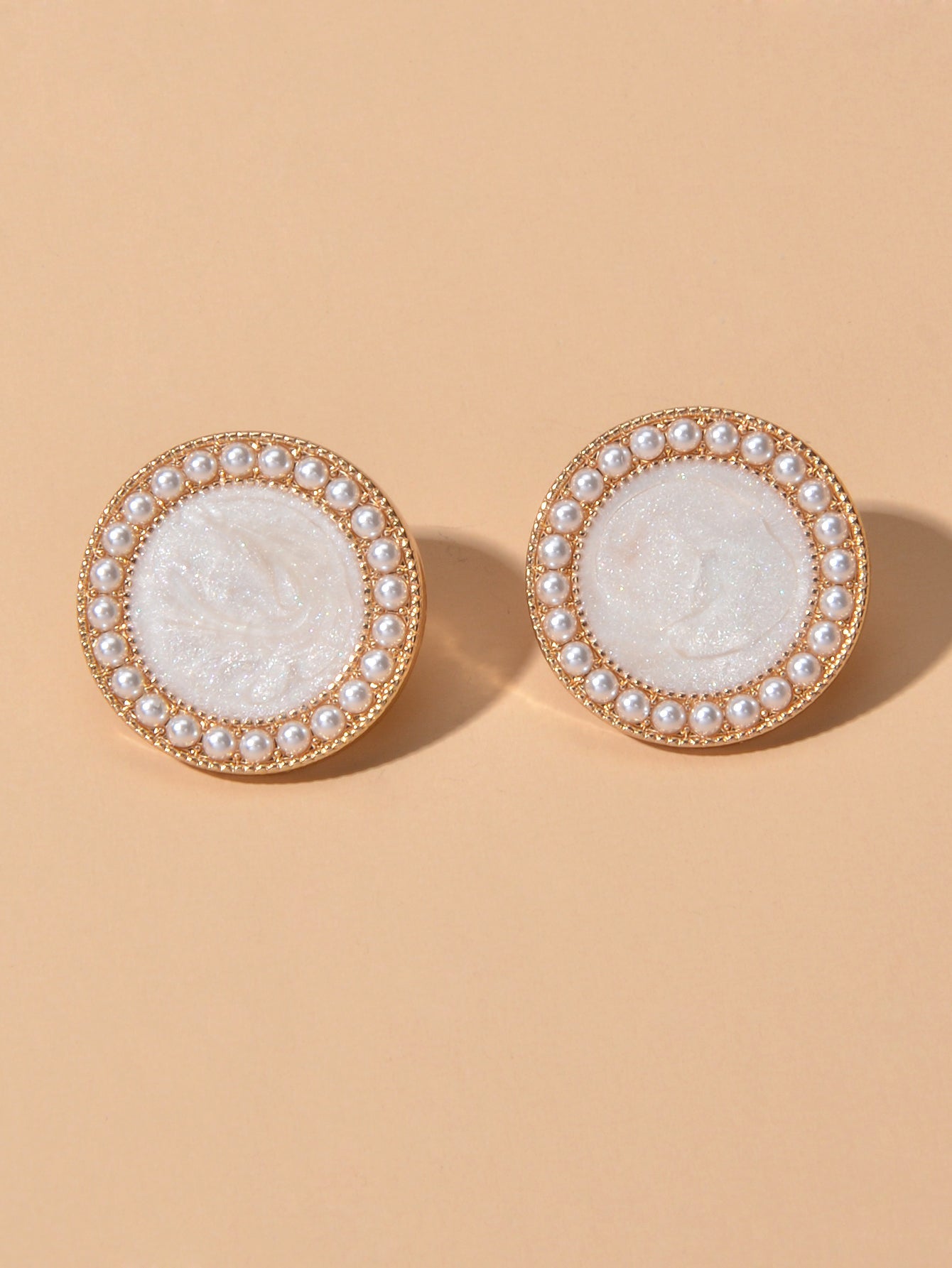 Elegant Pearl Decor Black Enamel Round Stud Earrings Women Dinner Party Jewelry-2