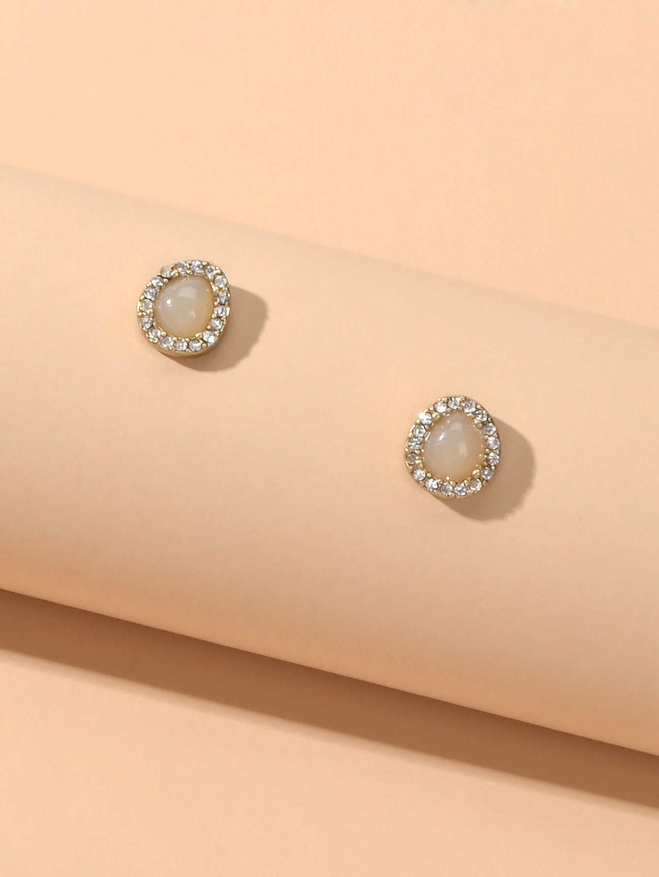 Exquisite Full Rhinestone Opal Decoration Water Droplets Stud Women Earrings-2