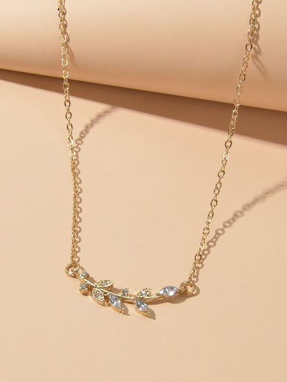 Shining Jewellery Rhinestone Decor Gold Silver Chain Leaf Charm Pendant Necklace-3