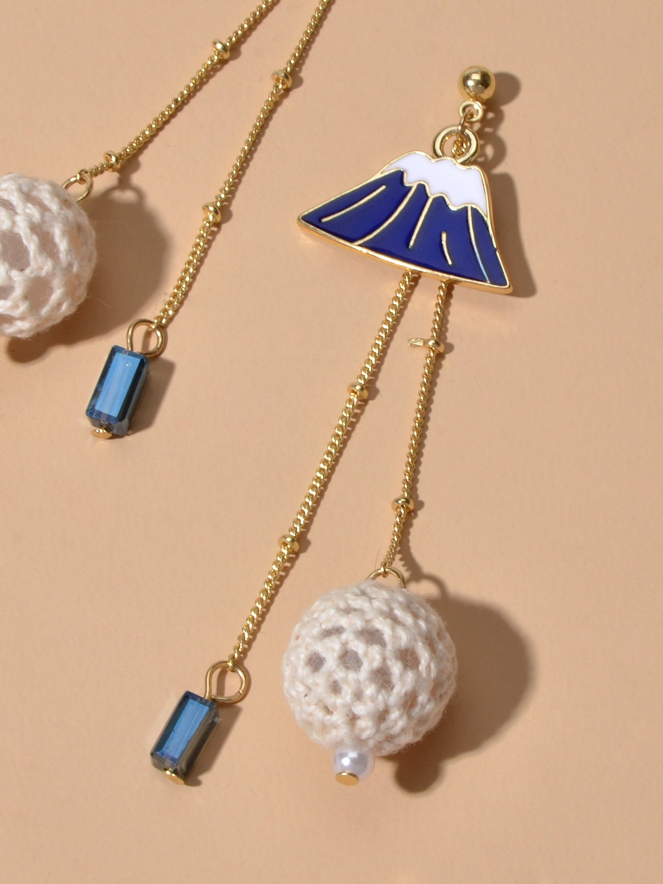 Creative Asymmetric Design Gold Chain Ball White Blue Cloud Mountain Earrings-4