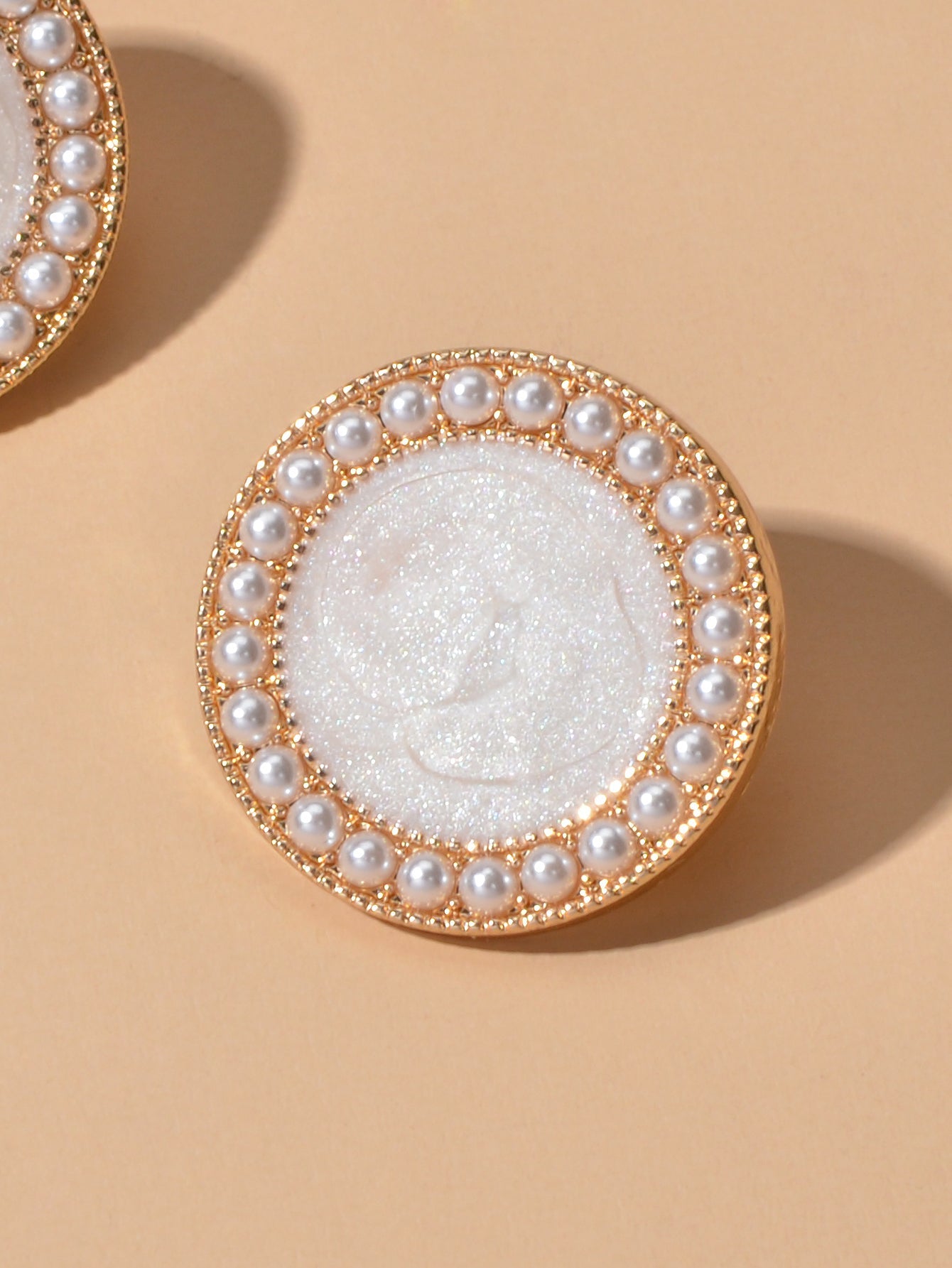 Elegant Pearl Decor Black Enamel Round Stud Earrings Women Dinner Party Jewelry-4
