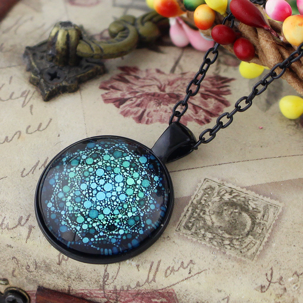 Gothic Black Chain Geometric Pattern Acrylic Round Ball Pendant Ethnic Necklace-4